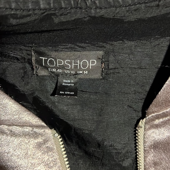 Topshop bomber jacket is more of a satin silver. - Picture 2 of 4
